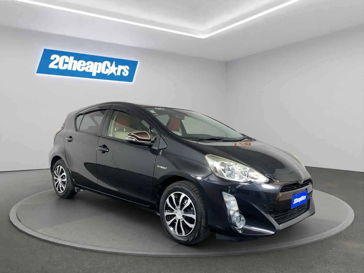 2015 Toyota Aqua Facelift Model S Hatchback SMART KEY + REVERSING CAMERA + AUTO LIGHTS