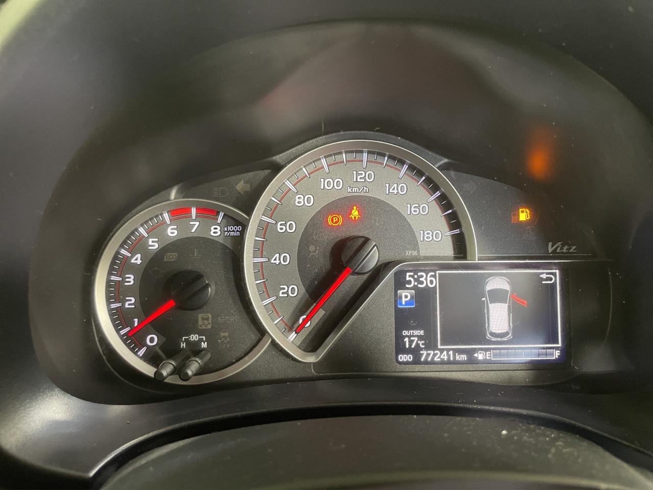 2014 Toyota Vitz F Hatchback REVERSING CAMERA + SMART KEY