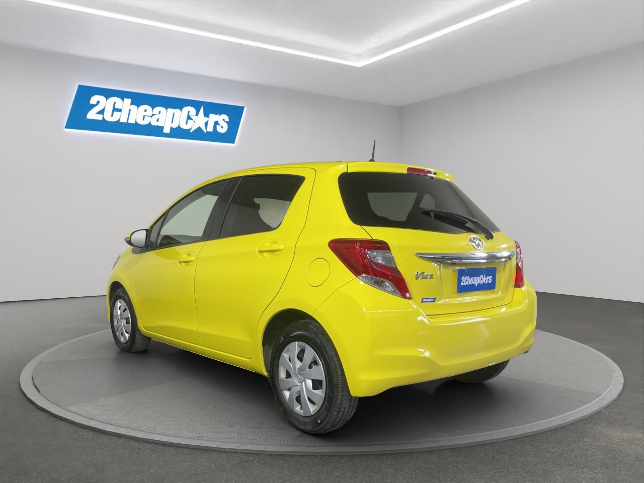 2014 Toyota Vitz F Hatchback REVERSING CAMERA + SMART KEY