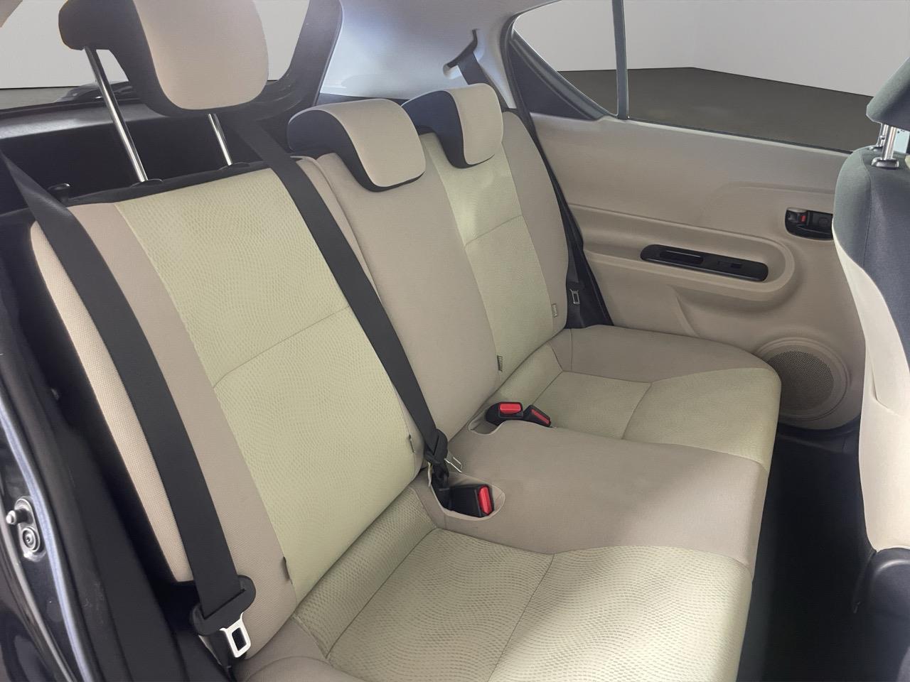 2013 Toyota Aqua G Hatchback AUTO LIGHTS + PUSH BUTTON START