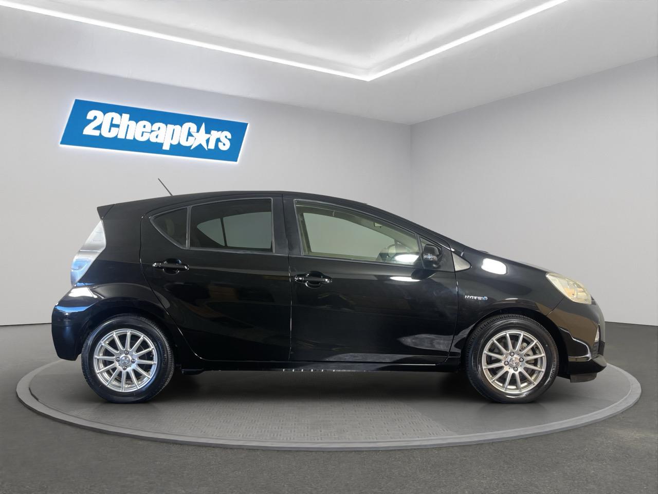 2013 Toyota Aqua G Hatchback AUTO LIGHTS + PUSH BUTTON START