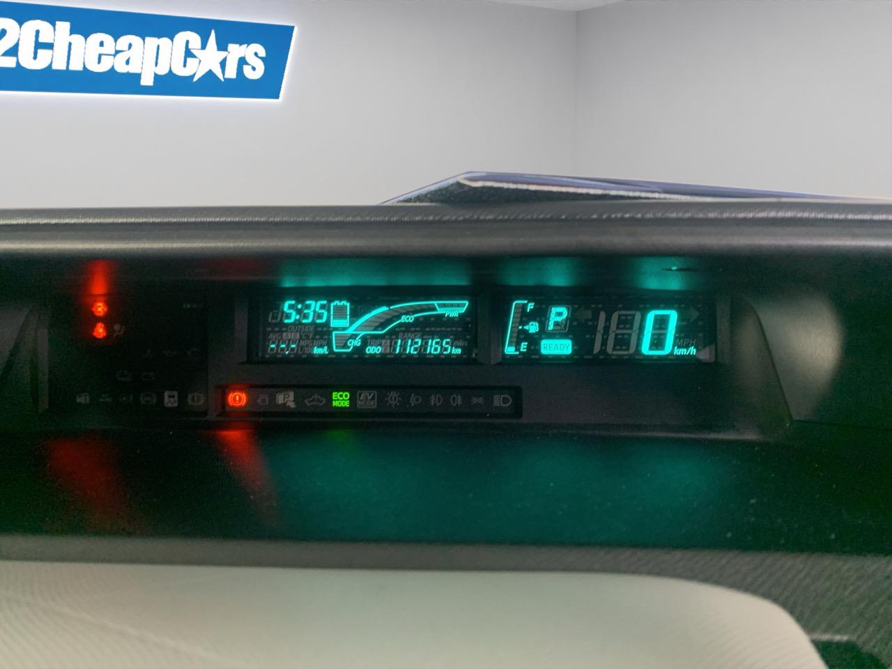 2013 Toyota Aqua S Hatchback PUSH SRART + AUTO LIGHTS