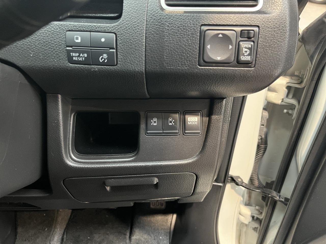 2013 Nissan Serena Hybrid Highway Star People Mover POWER SLIDING DOORS + CRUISE CONTROL