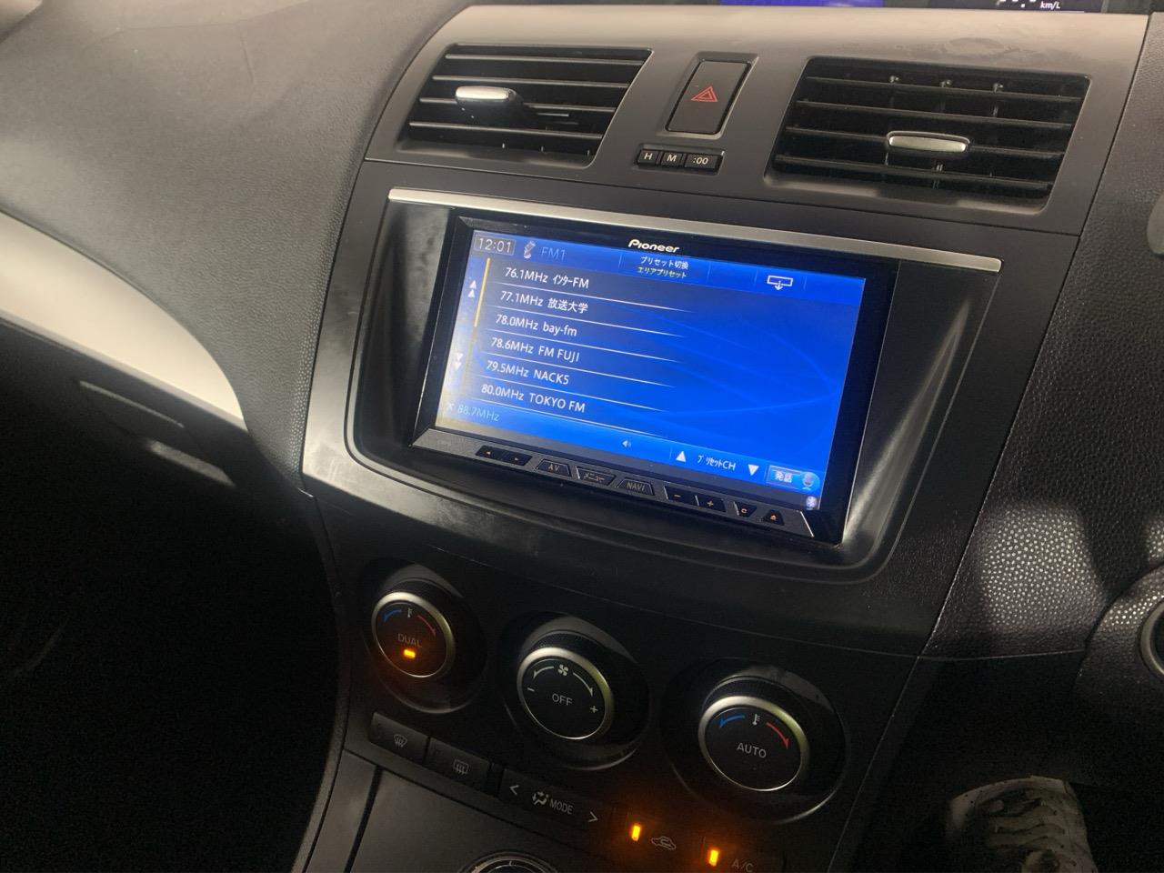 2013 Mazda Axela 3 Sport 2.0S Hatchback AUTO LIGHTS + I-STOP + KEYLESS ENTRY