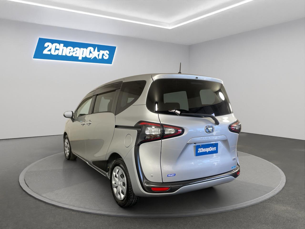 2015 Toyota Sienta HYBRID G People Mover ELECTRIC SLIDING DOORS + REVERSING CAMERA