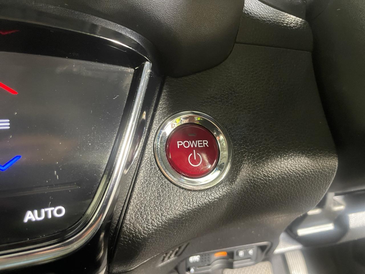 2014 Honda Vezel HYBIRID X RV/SUV REVERSING CAMERA + PADDLE SHIFT + PUSH START