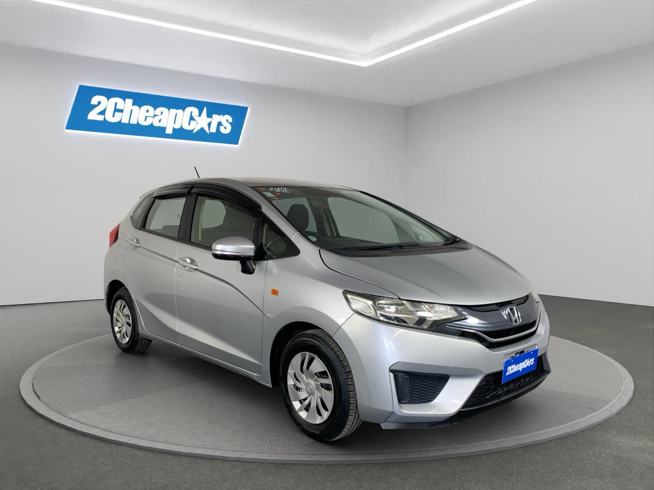 2014 Honda Fit Jazz New Shape Hatchback LOW KMS + SMART KEYS