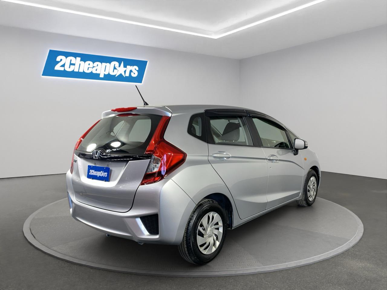 2014 Honda Fit Jazz New Shape Hatchback LOW KMS + SMART KEYS