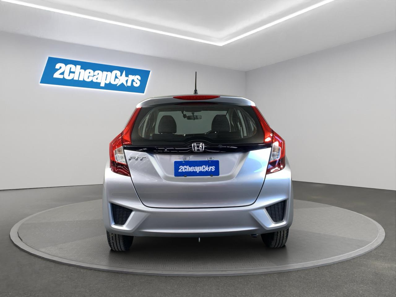 2014 Honda Fit Jazz New Shape Hatchback LOW KMS + SMART KEYS