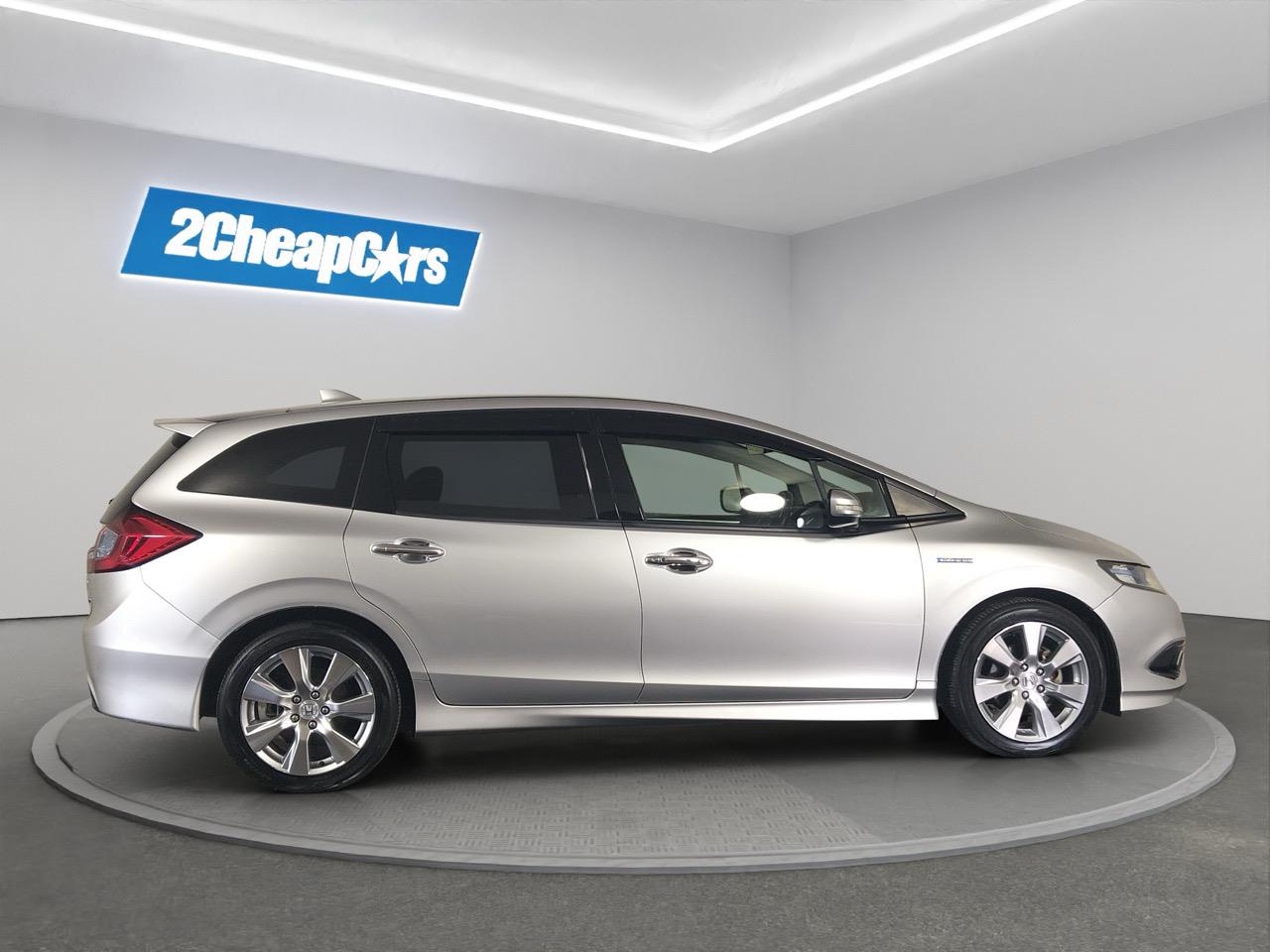 2016 Honda JADE Honda Sensing Hybrid People Mover REVESING CAMERA + CRUISE CONTROL + HONDA SENSING