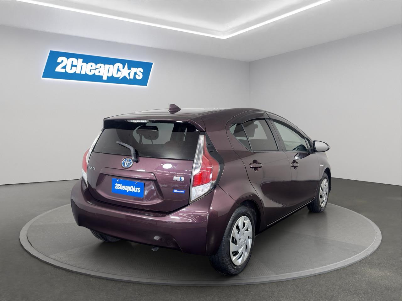 2015 Toyota Aqua S Hatchback REVESING CAMERA + PUSH SRART + AUTO LIGHTS
