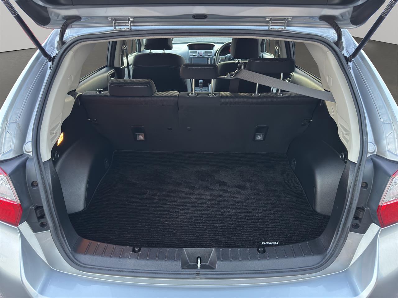 2012 Subaru Impreza SPORT 2.0 Hatchback CRUISE CONTROL + PADDLE SHIFT