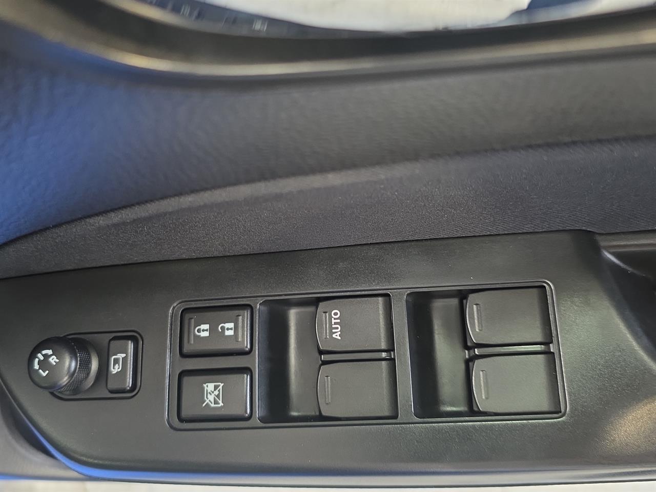 2015 Suzuki Swift RS Hatchback CRUISE CONTROL + PADDLE SHIFT + REVERSING CAMERA