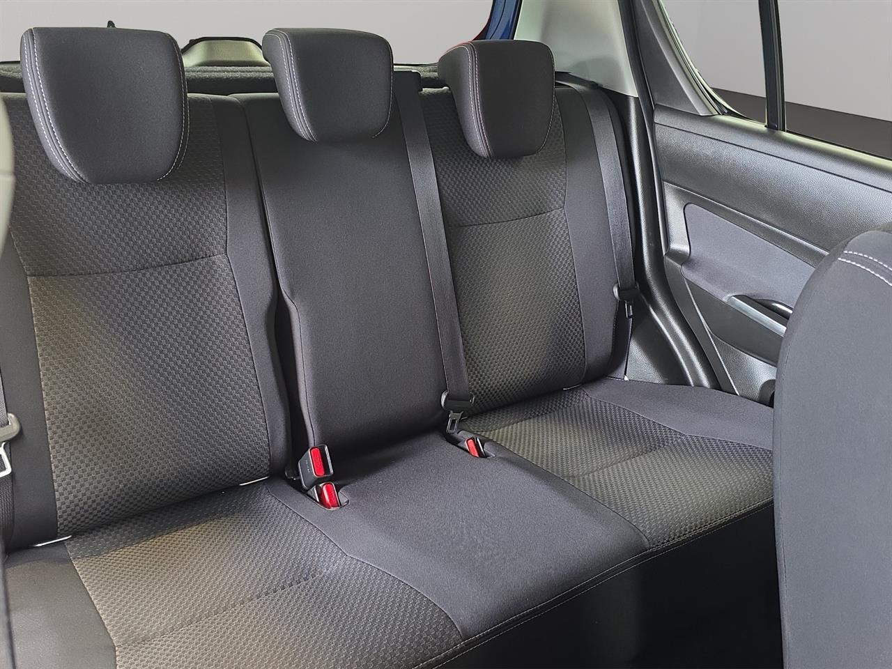 2015 Suzuki Swift RS Hatchback CRUISE CONTROL + PADDLE SHIFT + REVERSING CAMERA