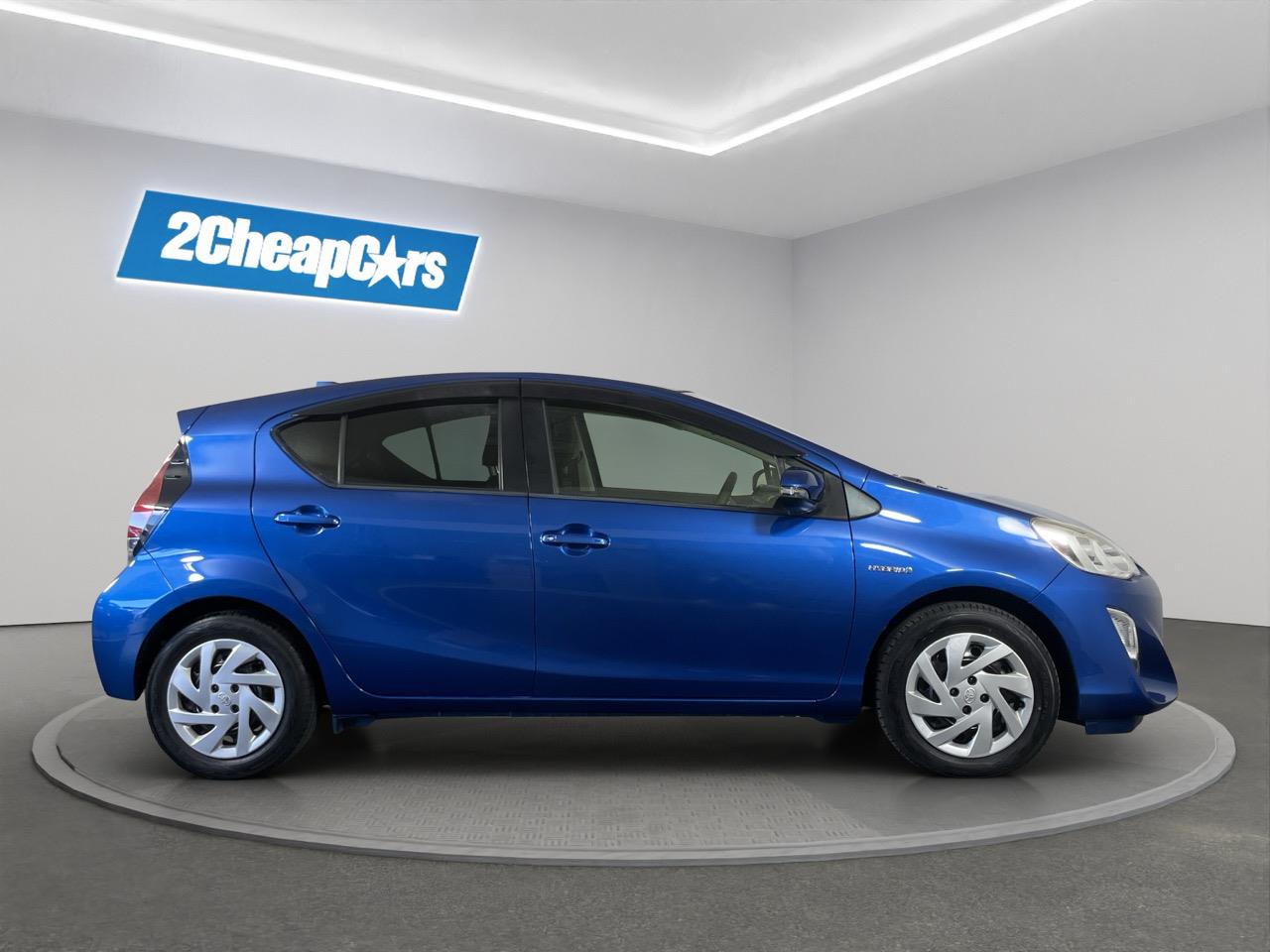 2015 Toyota Aqua Facelift Model S Hatchback LOW KMS + REVERSING CAMERA + PARKING SENSORS