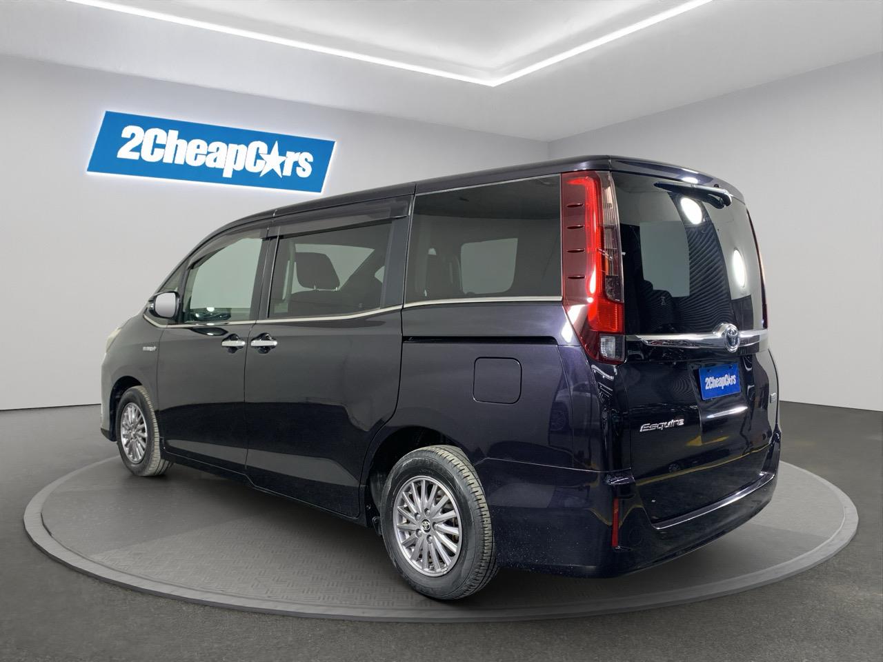 2015 Toyota Esquire Hybrid G People Mover POWER SLIDING DOOR + REVERSING CAMERA