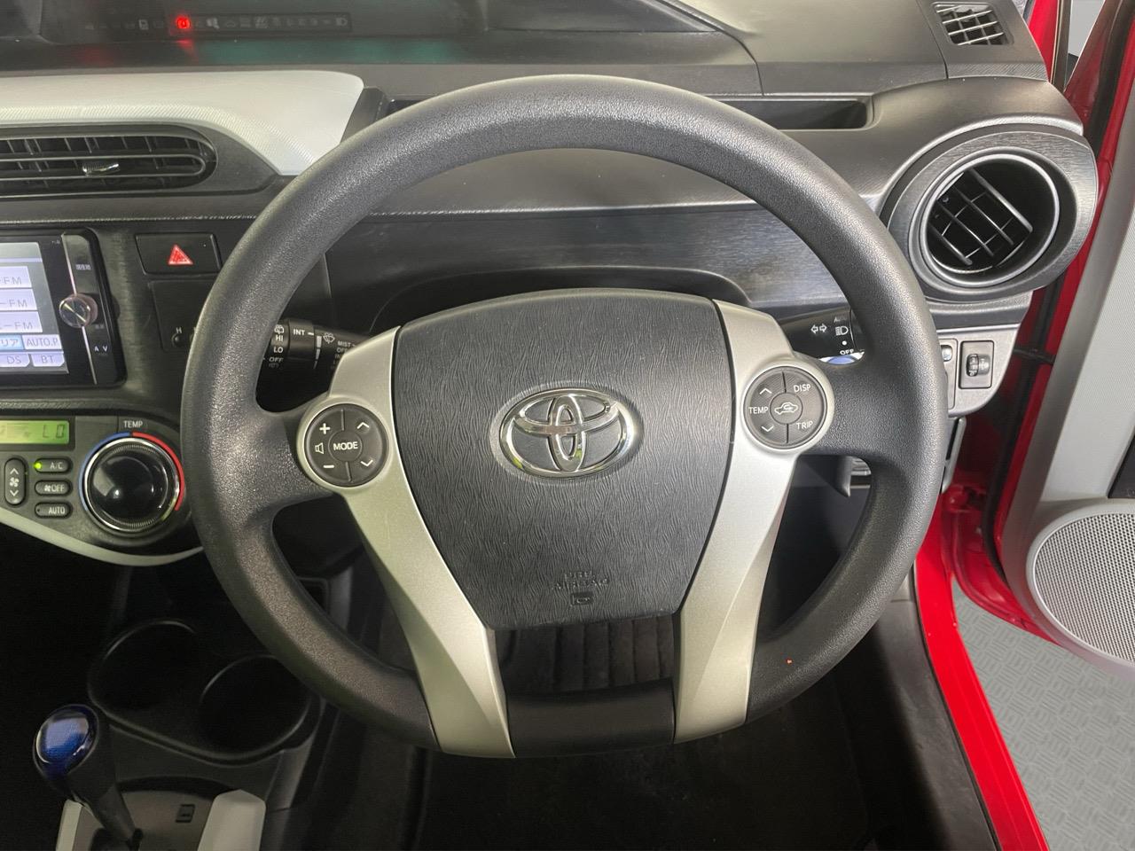 2013 Toyota Aqua S Hatchback REVERSING CAMERA + AUTO LIGHTS + PUSH BUTTON START