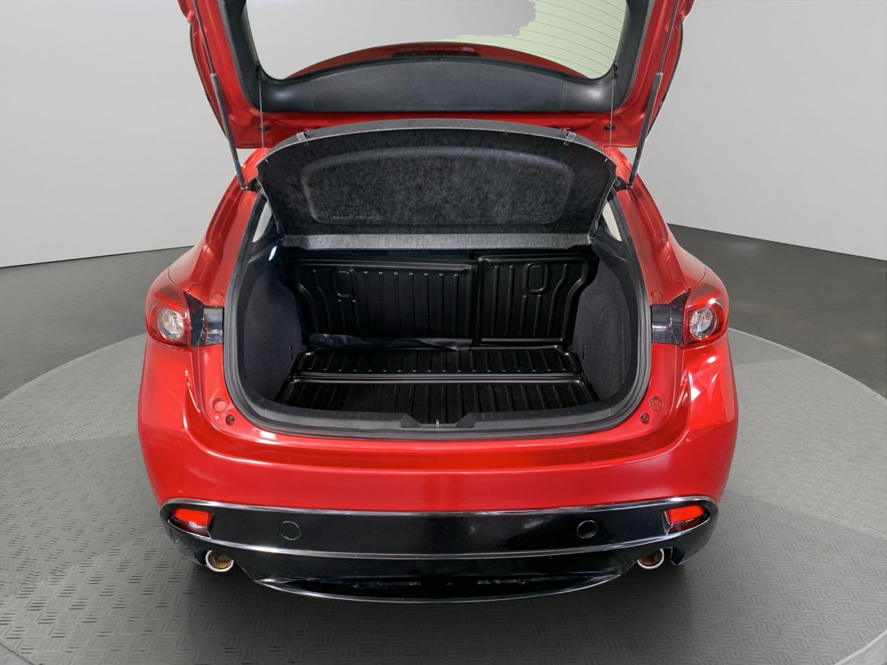 2014 Mazda AXELA SPORT 1.5 Hatchback REVESING CAMERA + PUSH SRART + AUTO LIGHTS