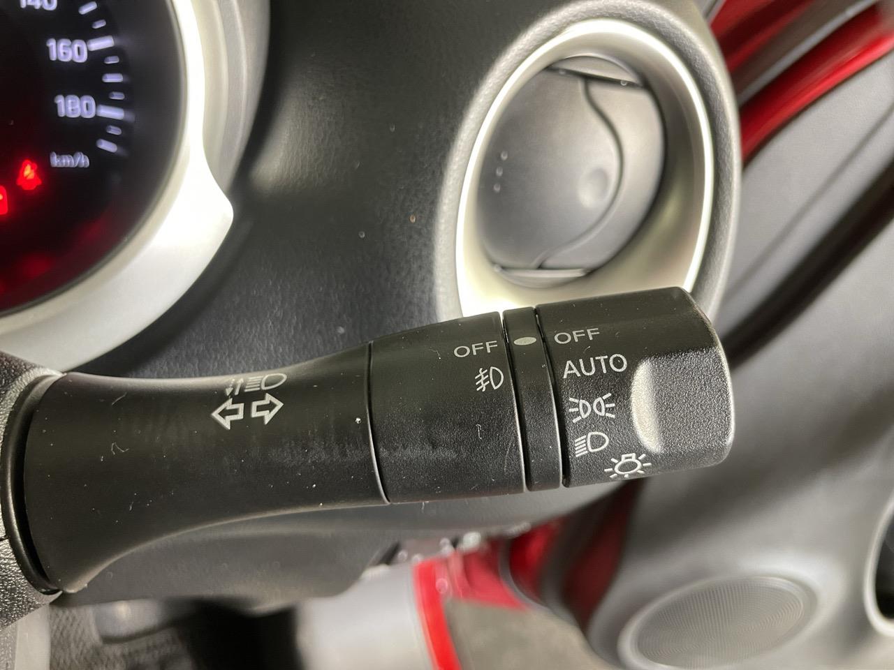 2014 Nissan Juke 15 RX RV/SUV REVERSING CAMERA + AUTO LIGHTS + PUSH BUTTON START