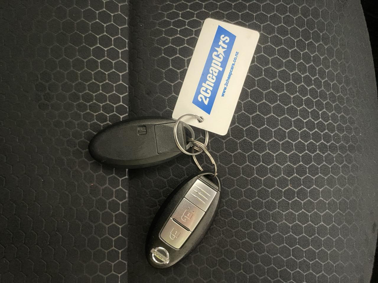 2014 Nissan Juke 15 RX RV/SUV REVERSING CAMERA + AUTO LIGHTS + PUSH BUTTON START