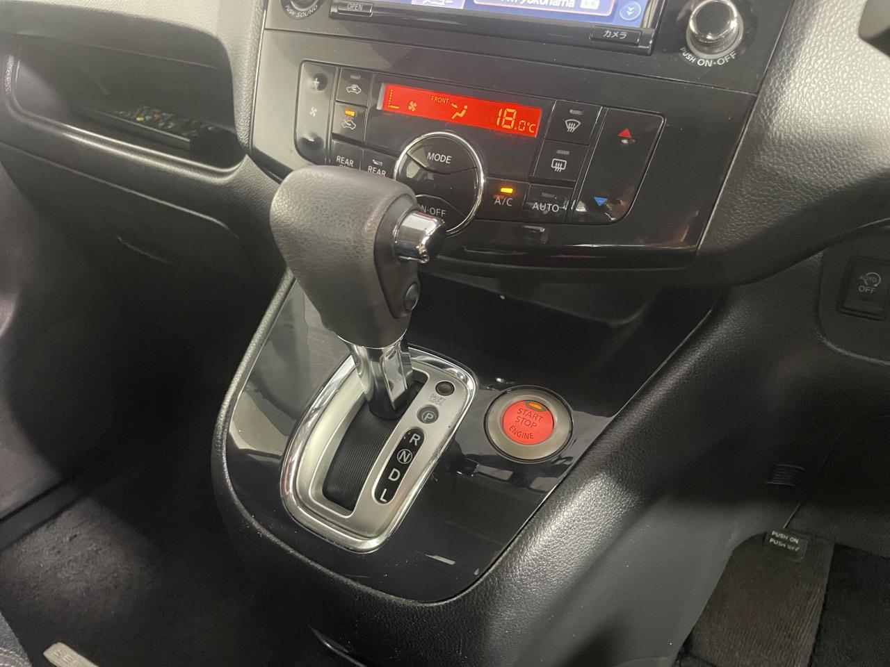 2013 Nissan Serena HIGH WAY STAR S-HV People Mover 360 DEGREE CAMERA + PARKING SENSORS 