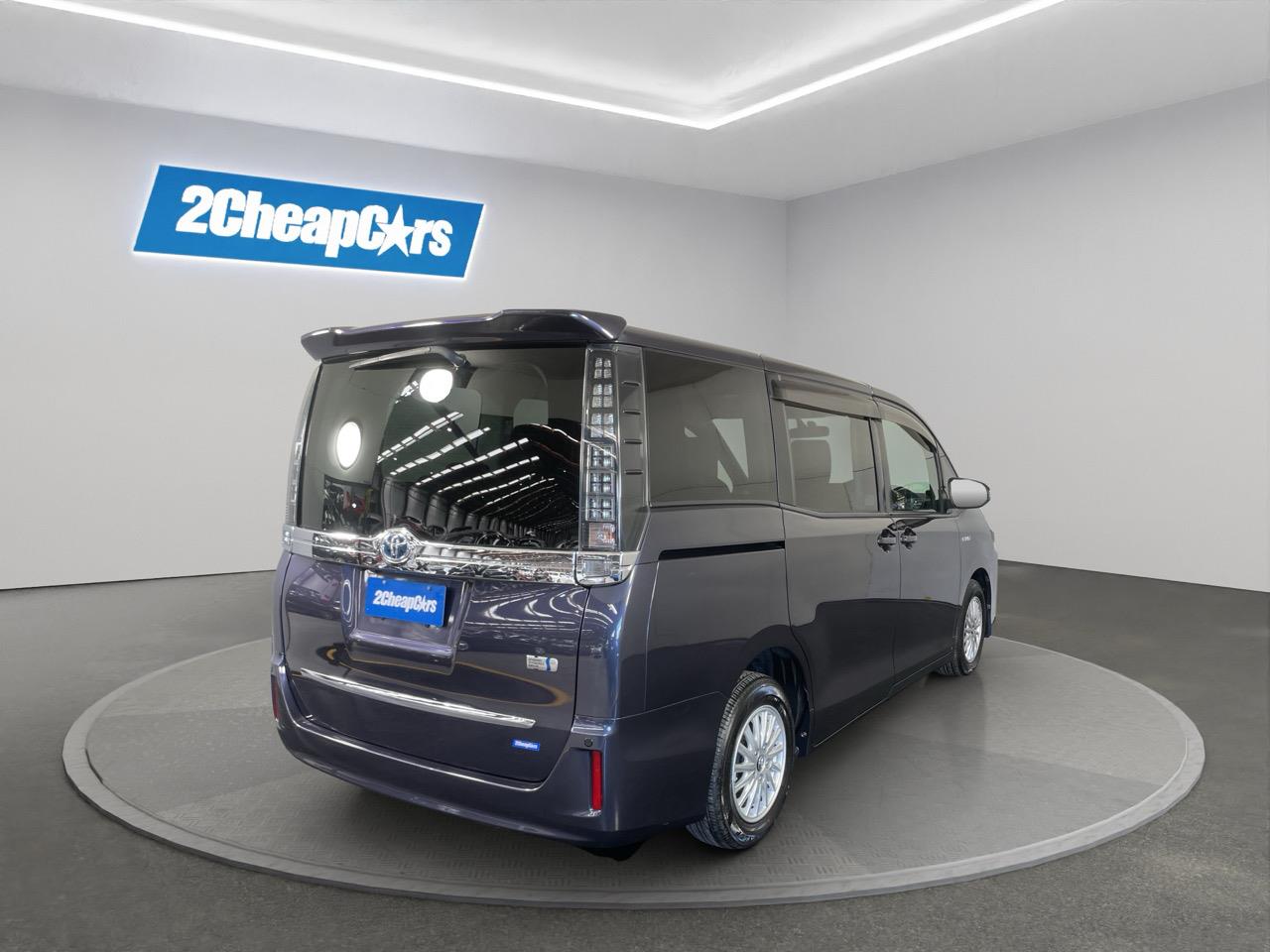 2014 Toyota Voxy Hybrid People Mover ELECTRIC SLIDING DOORS + REVERSING CAMERA
