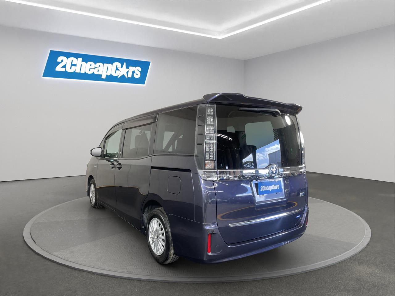 2014 Toyota Voxy Hybrid People Mover ELECTRIC SLIDING DOORS + REVERSING CAMERA