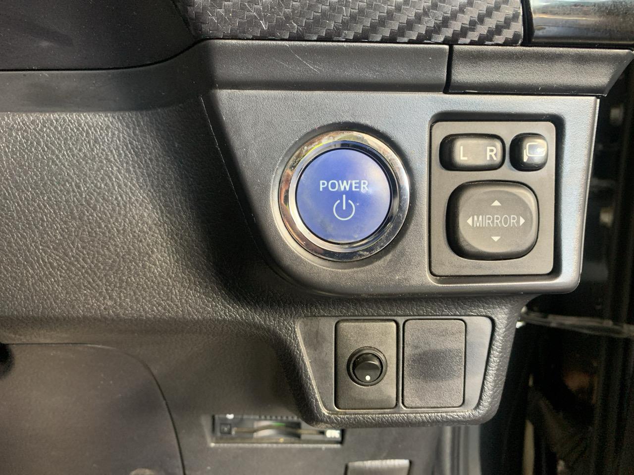 2014 Toyota Corolla Fielder Hybrid WXB Station Wagon REVERSING CAMERA + AUTO LIGHTS + PUSH BUTTON START