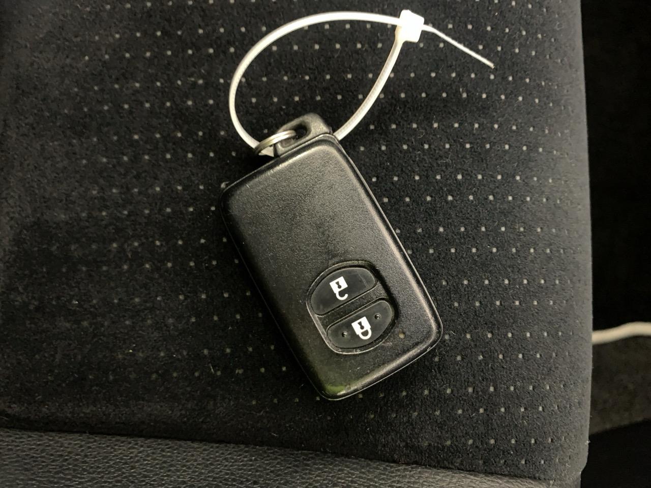 2014 Toyota Corolla Fielder Hybrid WXB Station Wagon REVERSING CAMERA + AUTO LIGHTS + PUSH BUTTON START