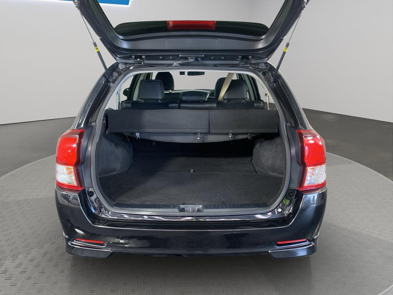 2014 Toyota Corolla Fielder Hybrid WXB Station Wagon REVERSING CAMERA + AUTO LIGHTS + PUSH BUTTON START