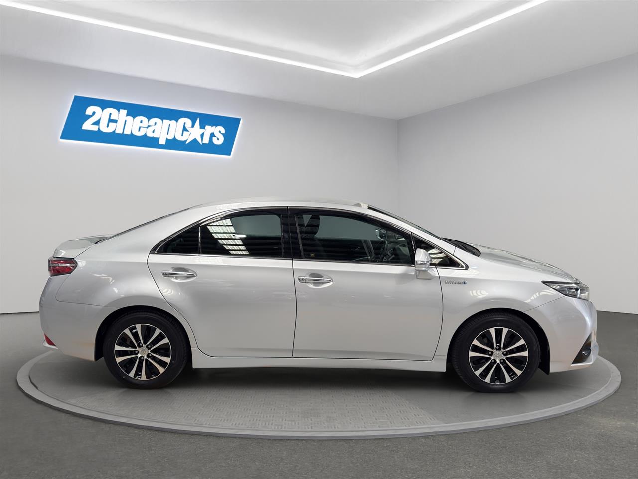 2013 Toyota SAI Hybrid New Shape Sedan CRUISE CONTROL + AUTO LIGHTS + PUSH BUTTON START 