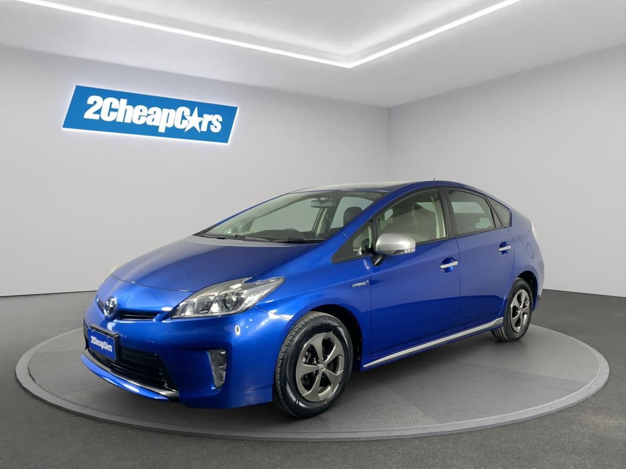 2015 Toyota Prius Hybrid Hatchback