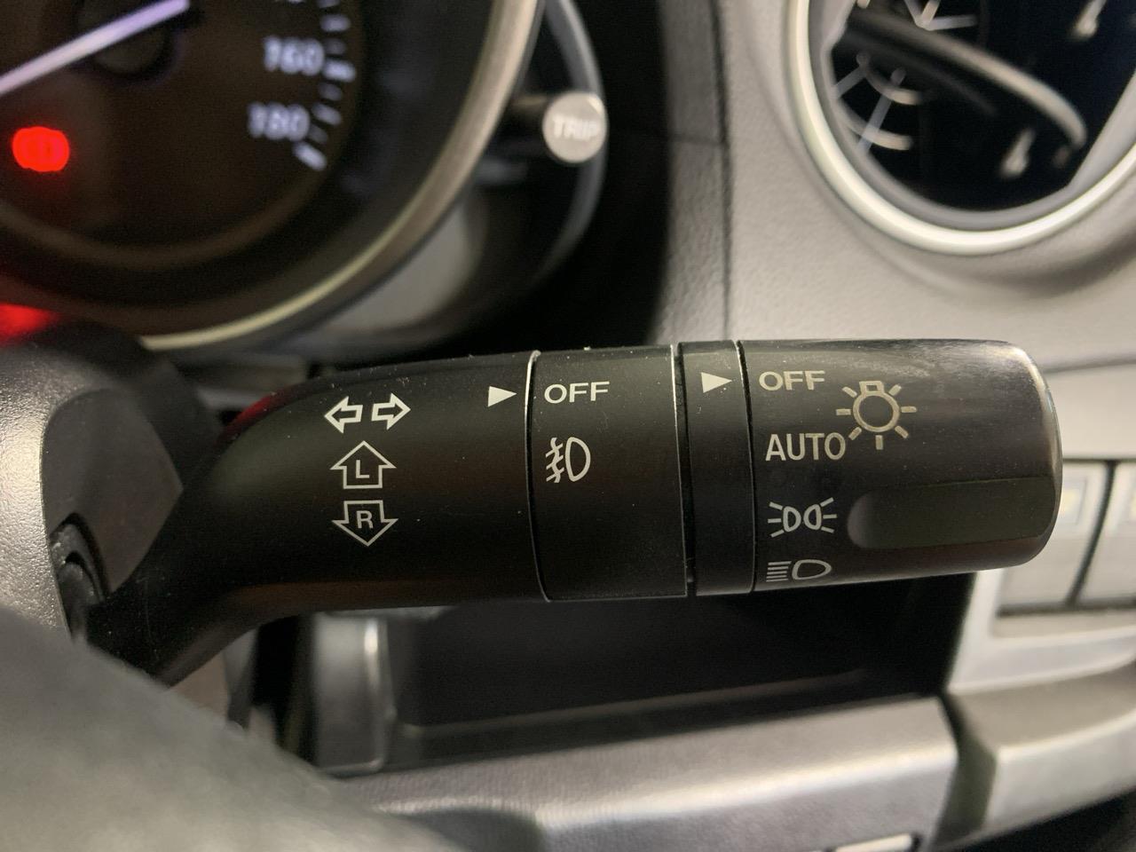 2013 Mazda Premacy 20S Sky Active People Mover LOW KMS + POWER SLIDING DOORS + AUTO LIGHTS 