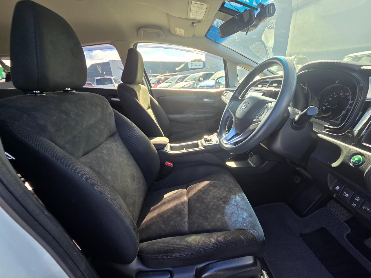 2018 Honda Fit Jazz Shuttle Hybrid New Shape Station Wagon CRUISE CONTROL + HONDA SENSING