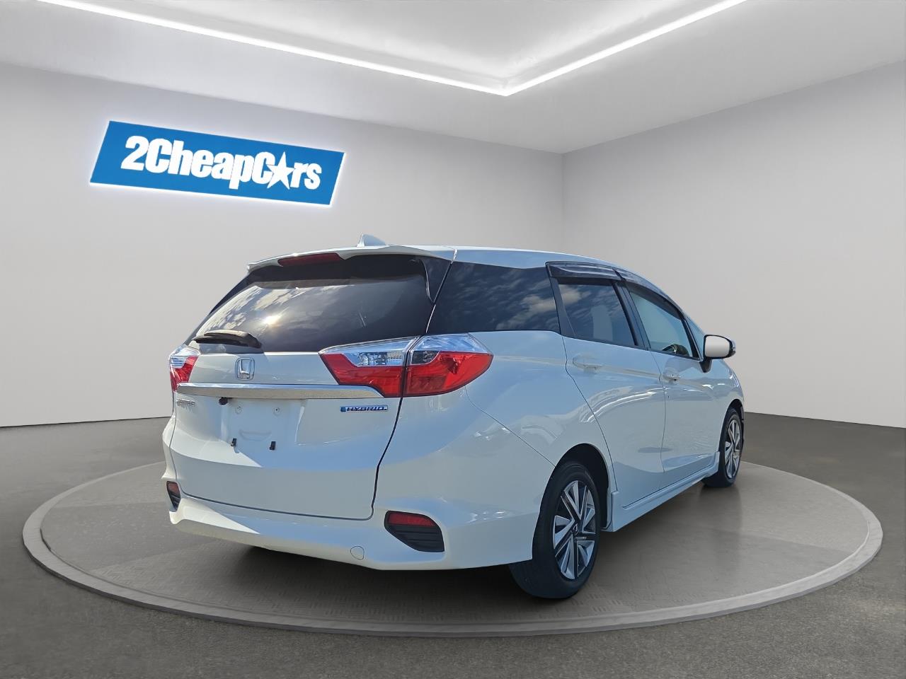 2018 Honda Fit Jazz Shuttle Hybrid New Shape Station Wagon CRUISE CONTROL + HONDA SENSING