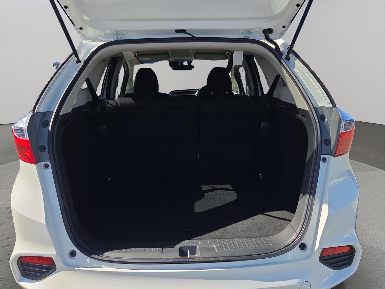 2018 Honda Fit Jazz Shuttle Hybrid New Shape Station Wagon CRUISE CONTROL + HONDA SENSING