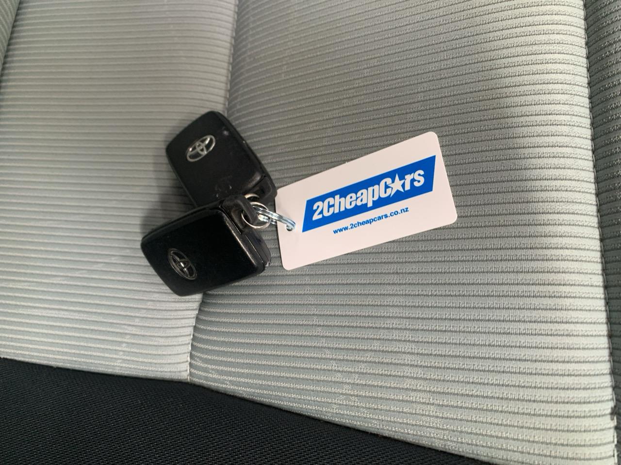 2013 Toyota Aqua S Hatchback PUSH BUTTON START + AUTO LIGHTS