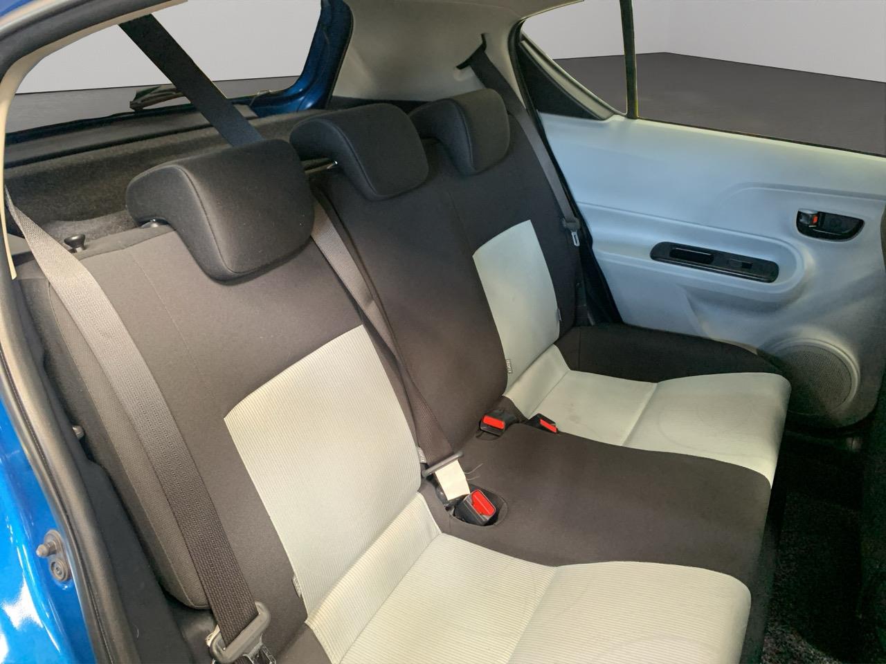 2013 Toyota Aqua S Hatchback PUSH BUTTON START + AUTO LIGHTS