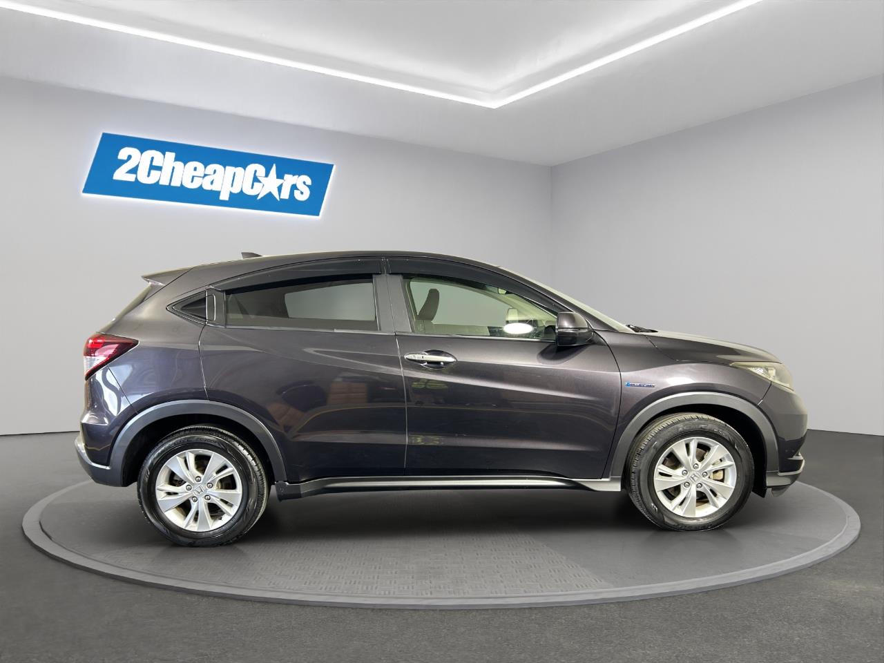 2015 Honda Vezel HYBRID X RV/SUV REVERSING CAMERA + CRUISE CONTROL + PADDLE SHIFT