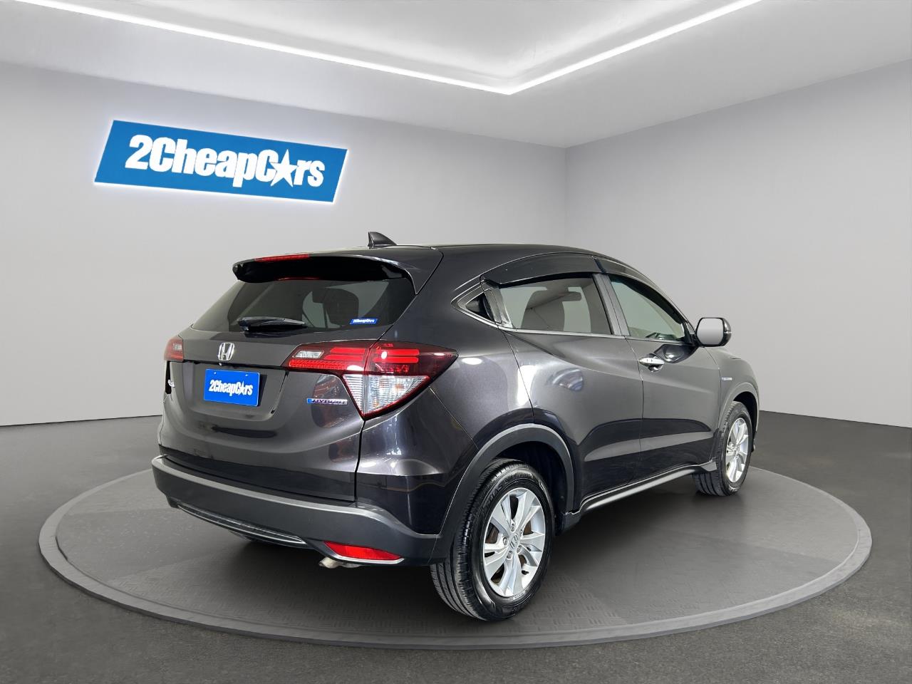 2015 Honda Vezel HYBRID X RV/SUV REVERSING CAMERA + CRUISE CONTROL + PADDLE SHIFT