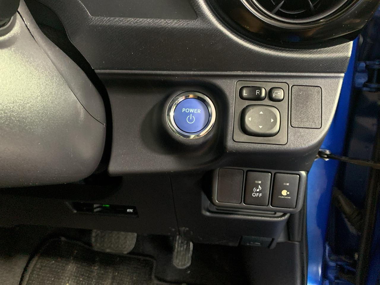 2015 Toyota Aqua Facelift Model S Hatchback HEATED SEATS + PUSH BUTTON START