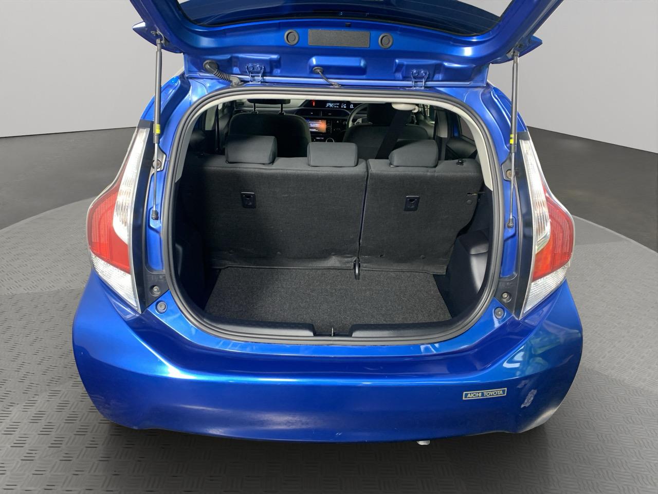 2015 Toyota Aqua Facelift Model S Hatchback HEATED SEATS + PUSH BUTTON START