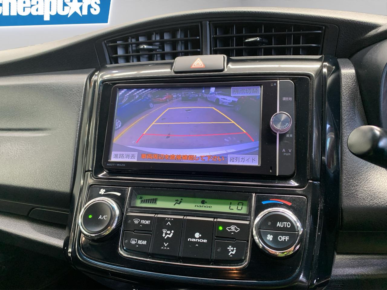 2014 Toyota Corolla Axio Hybrid Sedan LOW KM + REVERSING CAMERA + PUSH BUTTON START