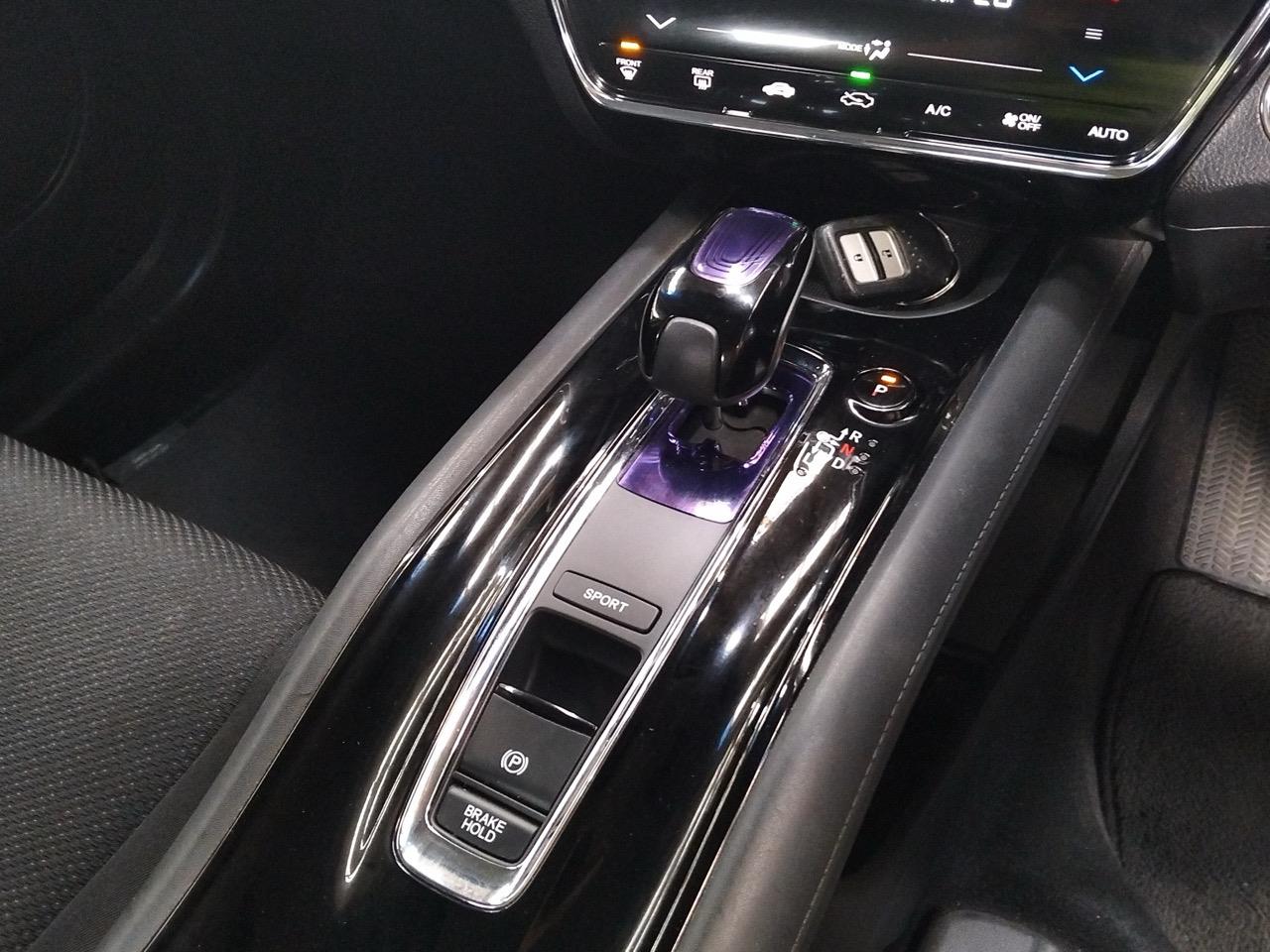 2014 Honda Vezel HYBRID X RV/SUV CRUISE CONTROL + REVERSING CAMERA + PADDLE SHIFT