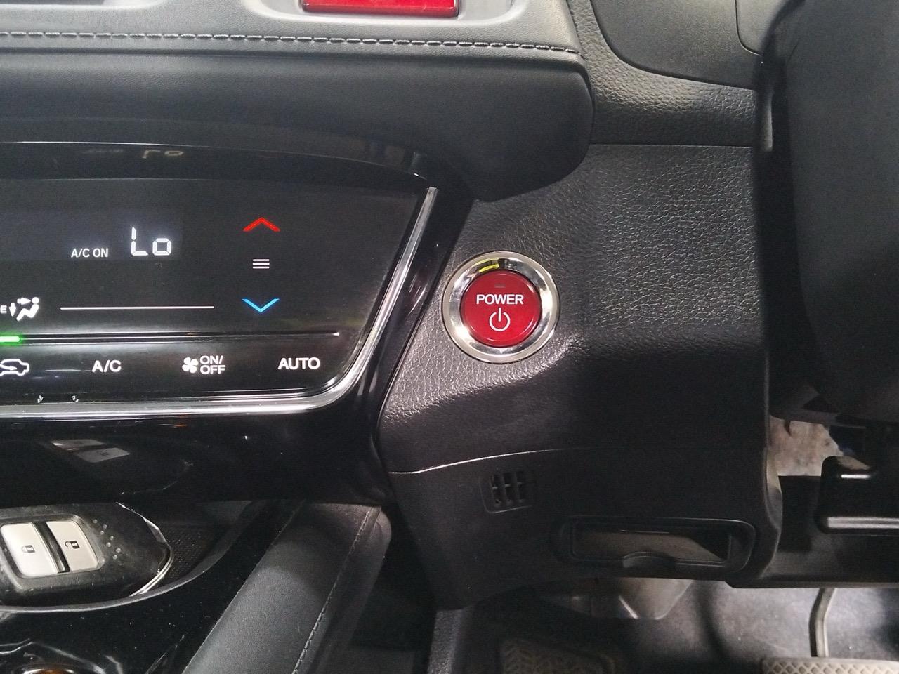 2014 Honda Vezel HYBRID X RV/SUV CRUISE CONTROL + REVERSING CAMERA + PADDLE SHIFT