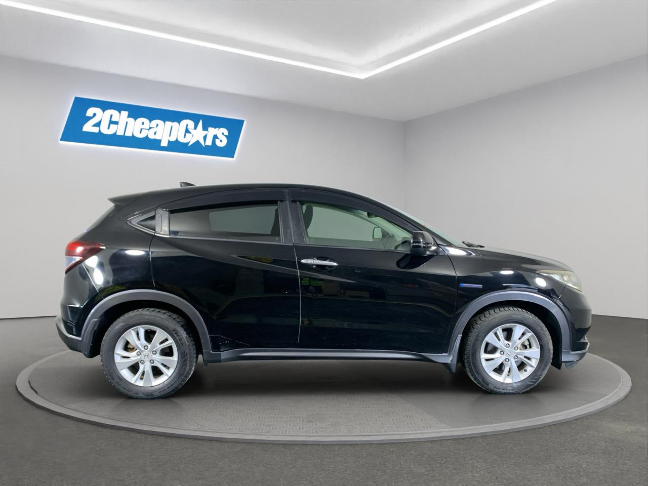 2014 Honda Vezel HYBRID X RV/SUV CRUISE CONTROL + REVERSING CAMERA + PADDLE SHIFT