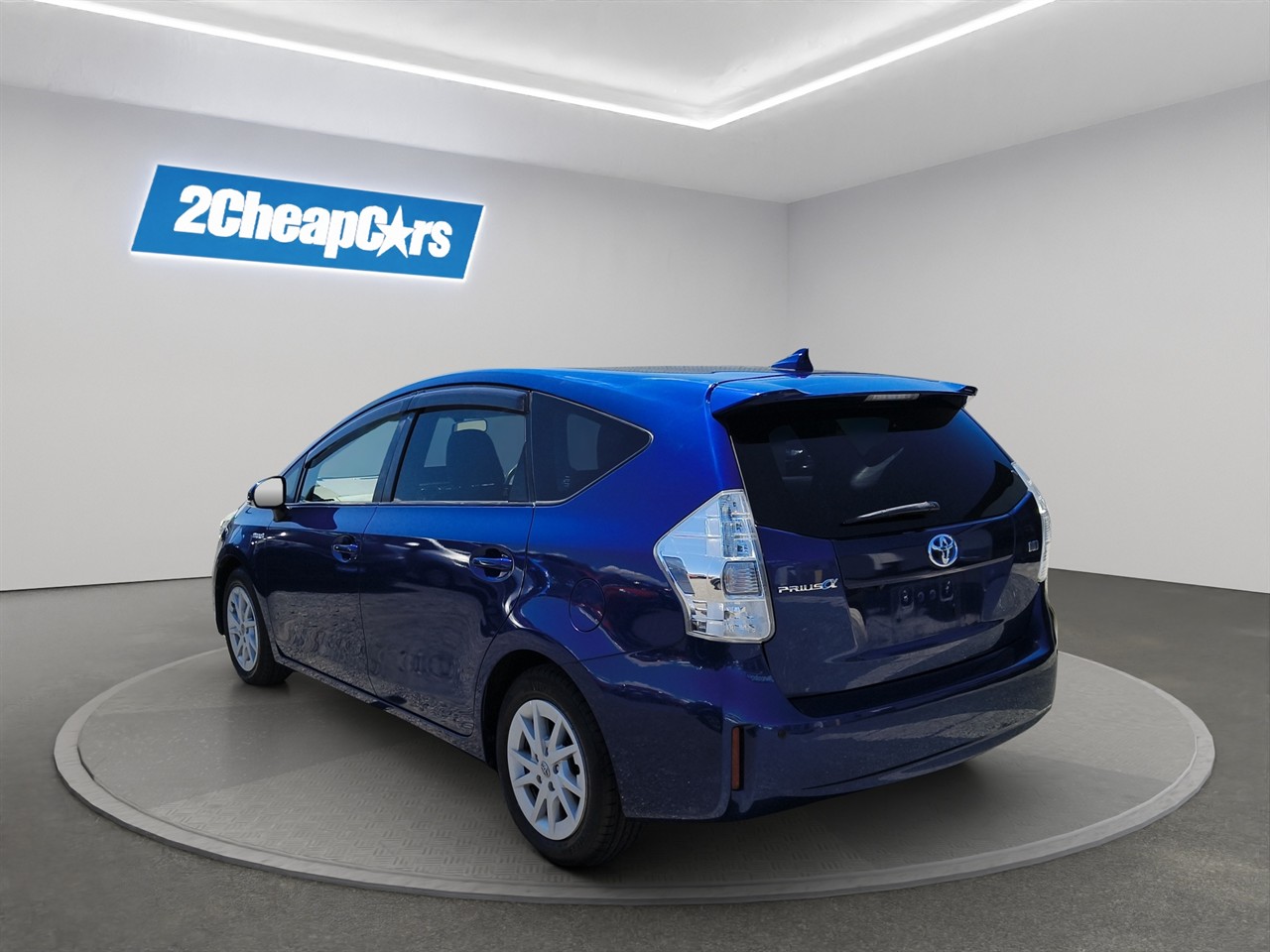 2013 Toyota Prius Alpha S 7 Seaters People Mover AUTO LIGHTS + SMART KEY