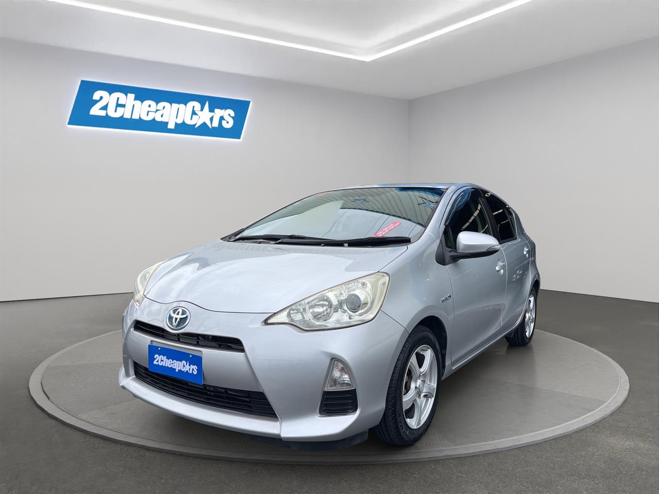 2012 Toyota Aqua S Hatchback