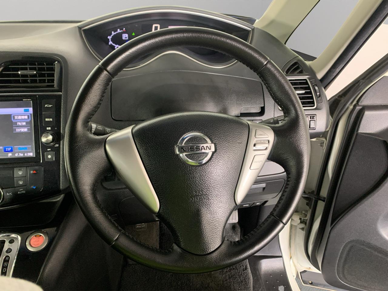 2014 Nissan Serena Hybrid Highway Star People Mover CRUISE CONTROL + POWER SLIDING DOOR + AUTO LIGHTS 