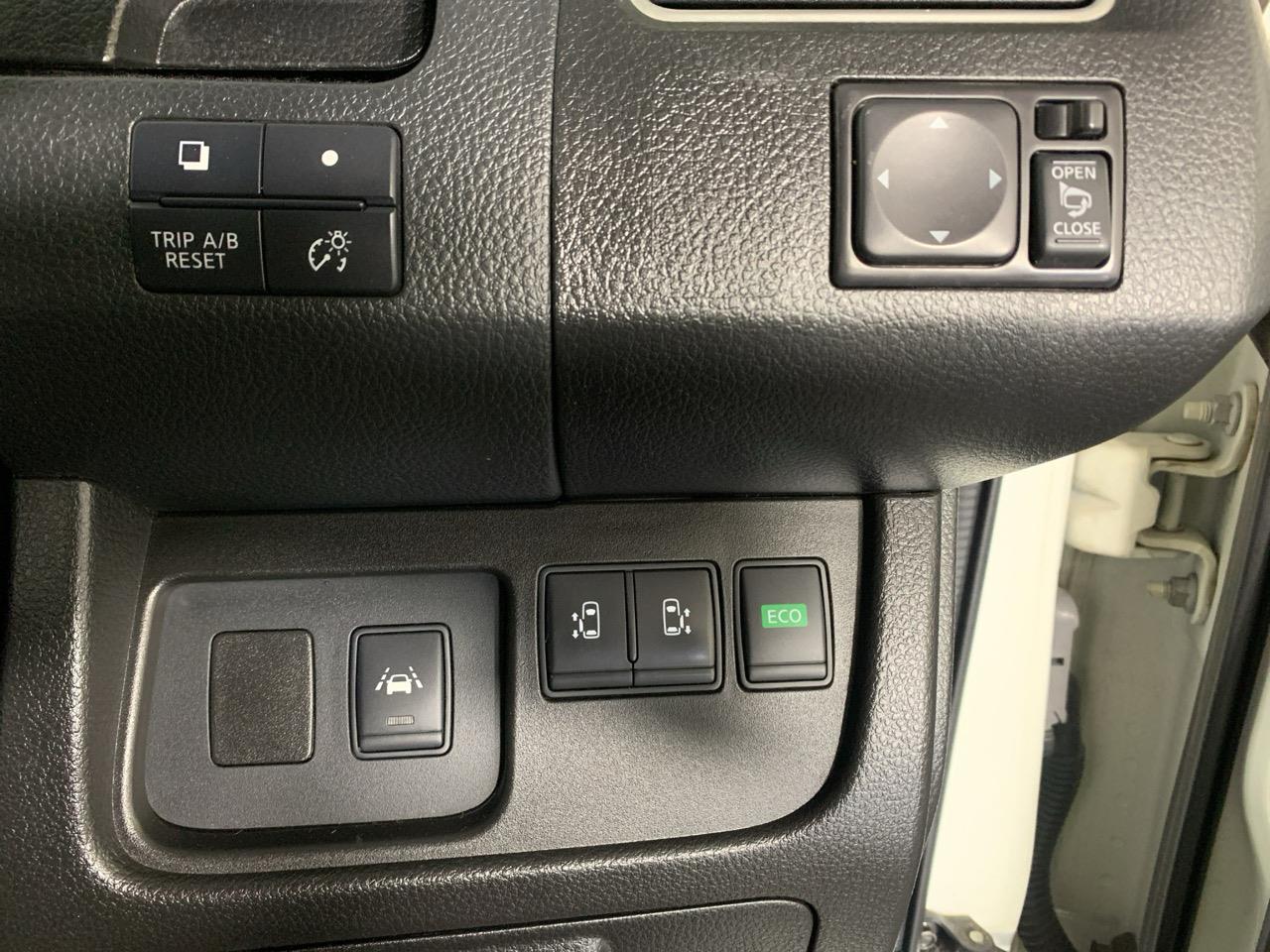 2014 Nissan Serena Hybrid Highway Star People Mover CRUISE CONTROL + POWER SLIDING DOOR + AUTO LIGHTS 